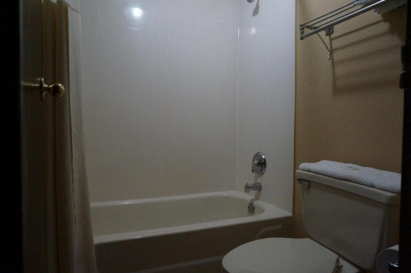 Stockbridge Inn image 27